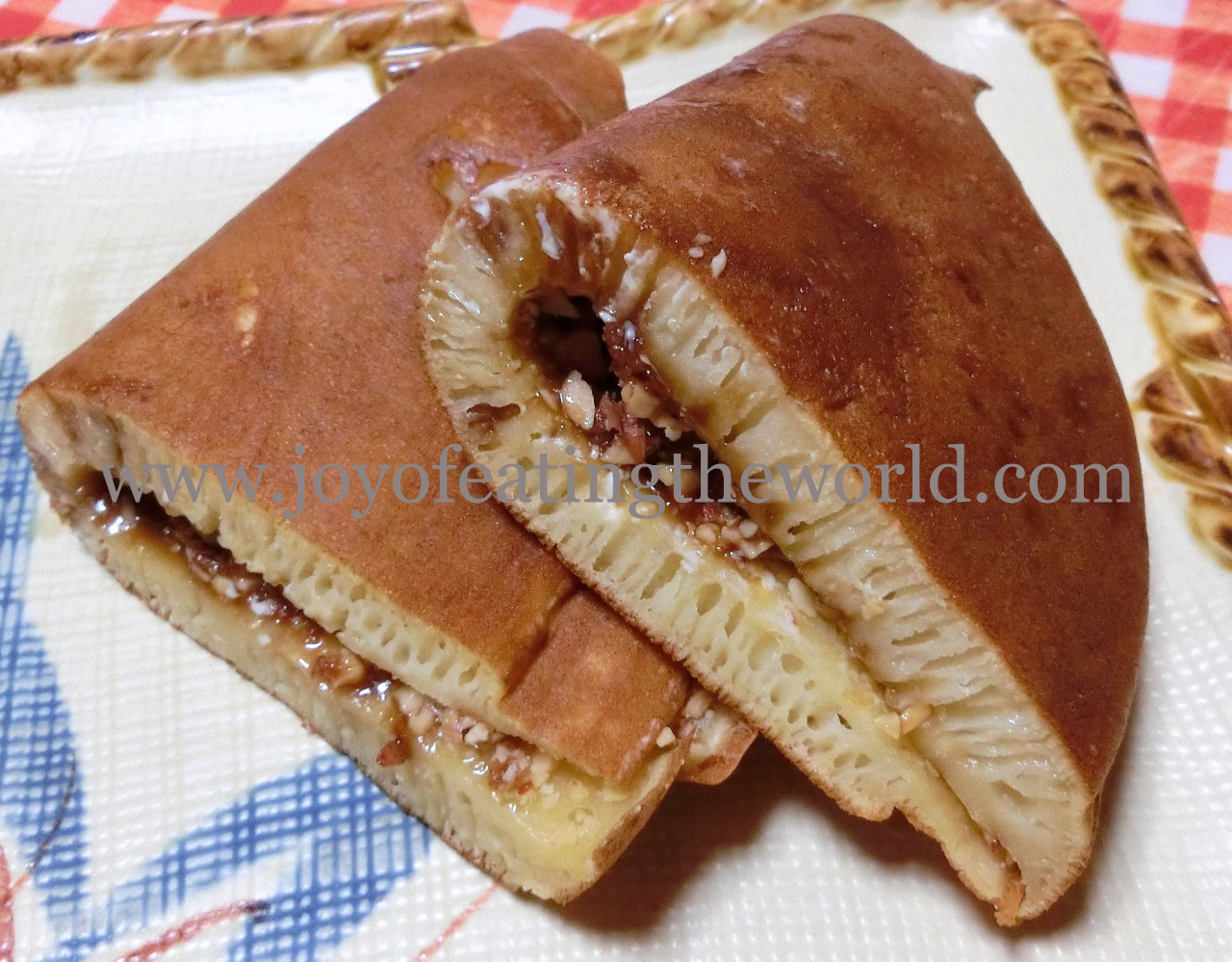 BEST Apam Balik (Malaysian Peanuts Pancake) - Joy Of Eating The World